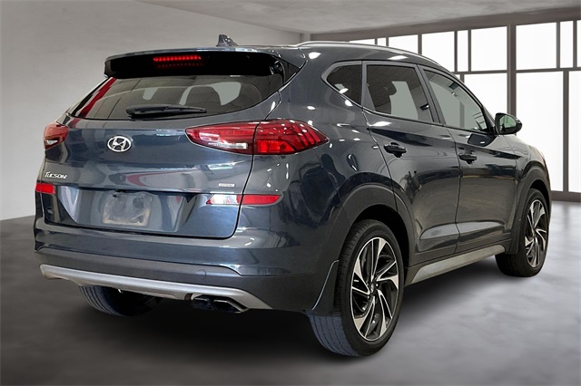 2020 Hyundai Tucson Sport photo 2