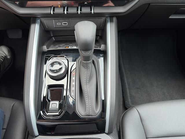 2026 Chevrolet Colorado Trail Boss photo 3