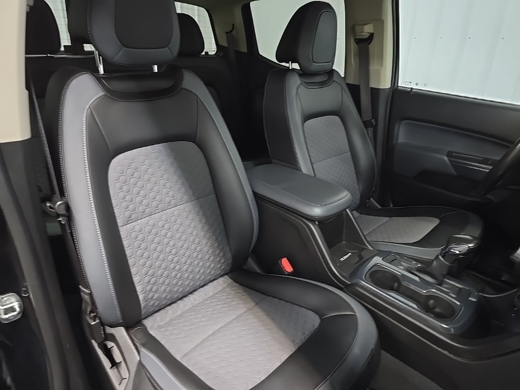 2022 Chevrolet Colorado Z71 photo 14