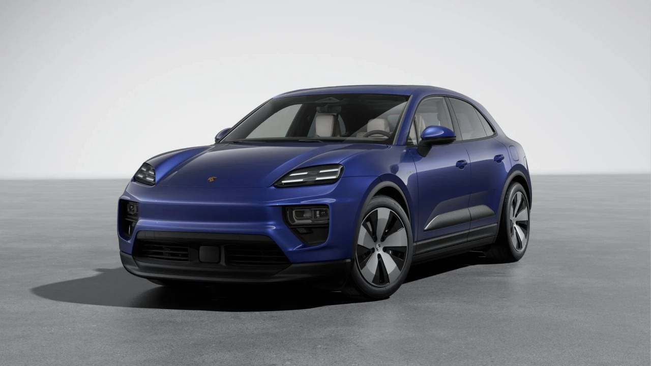 2025 Porsche Macan Base