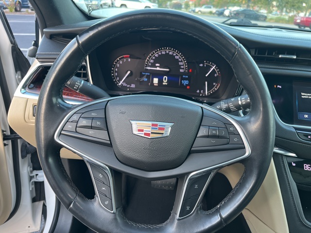 2017 Cadillac XT5 Luxury photo 19