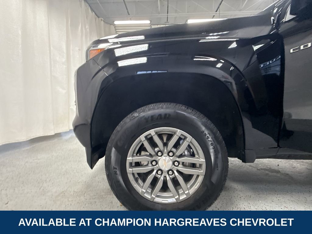 2023 Chevrolet Colorado LT photo 28