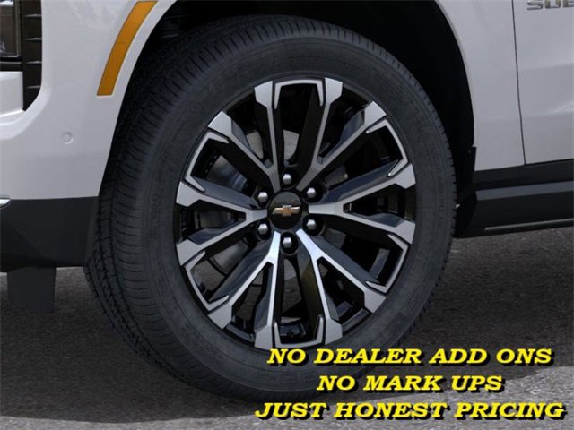 2025 Chevrolet Suburban High Country photo 8