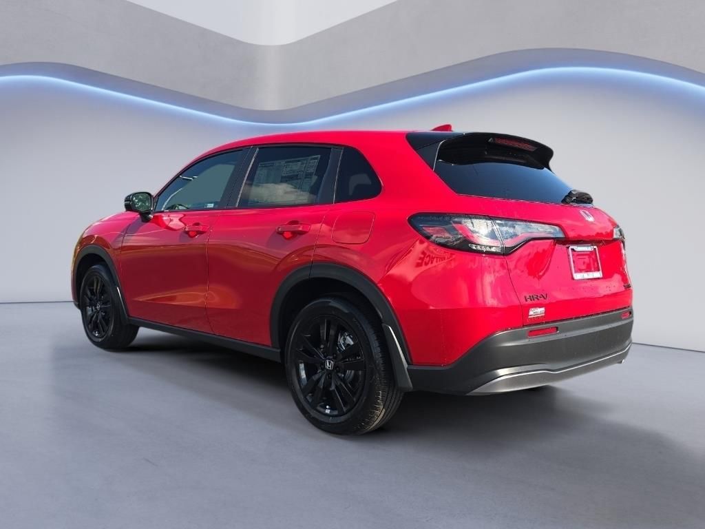 2026 Honda HR-V Sport photo 4