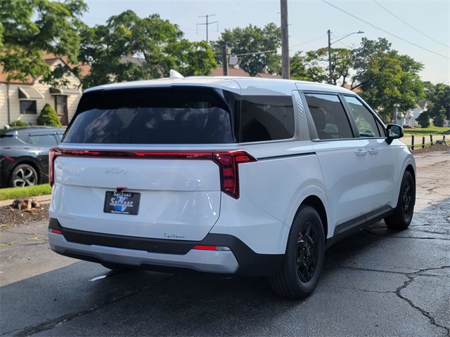 2026 Kia Carnival LXS photo 2