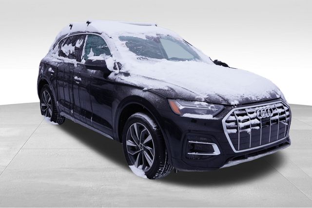 2021 Audi Q5 Premium Plus's photo