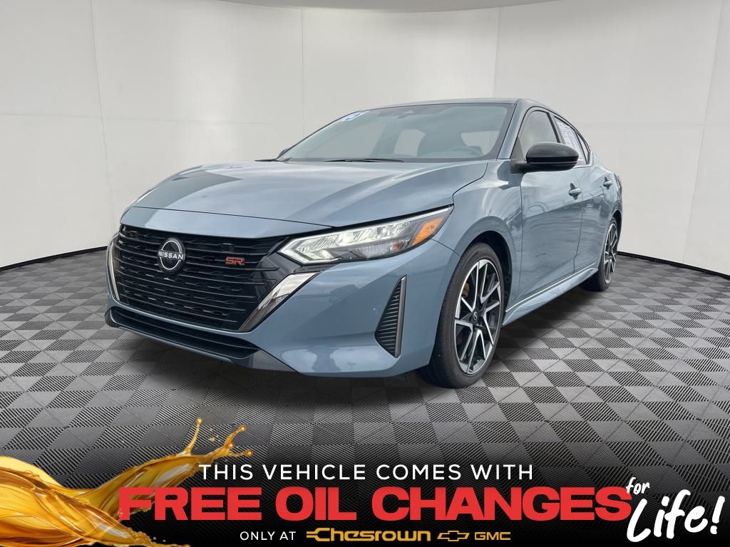 2025 Nissan Sentra SR's photo