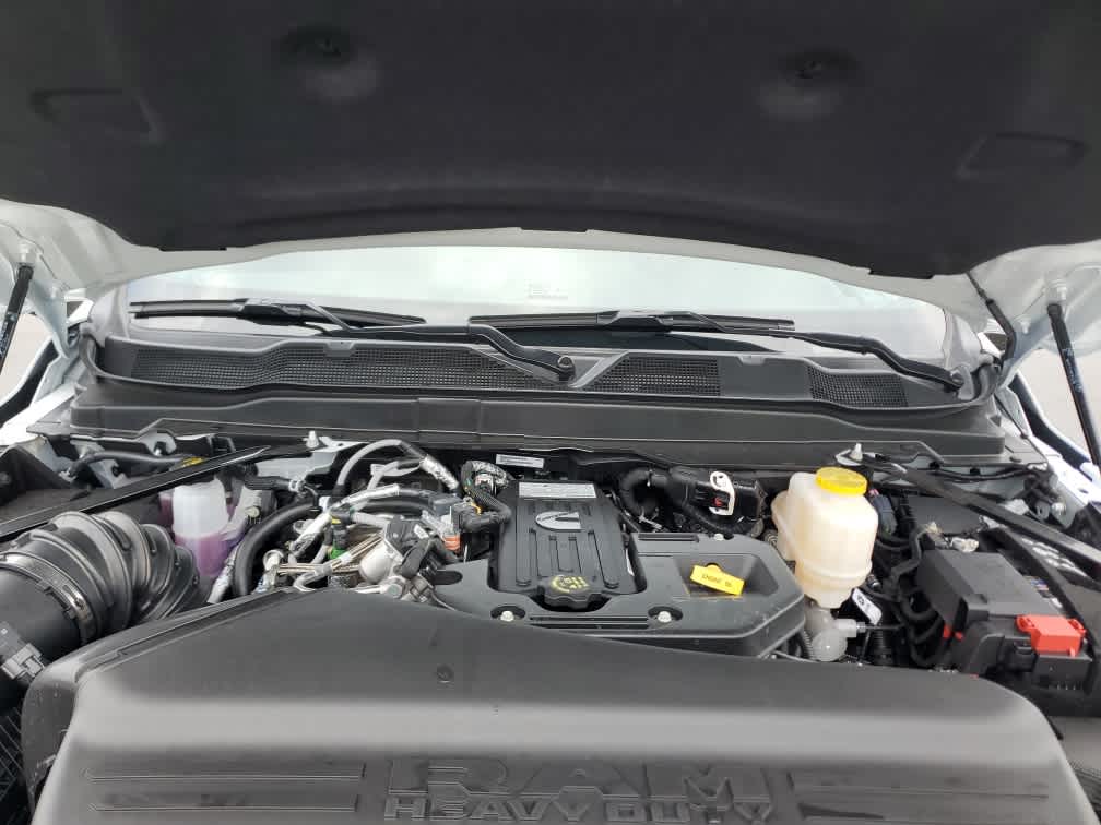 2025 Ram 5500 Tradesman photo 9