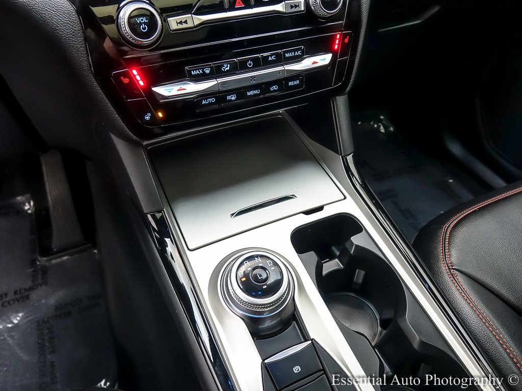 2023 Ford Explorer ST-Line photo 21