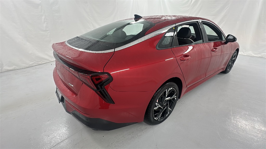 2026 Kia K5 GT-Line photo 3