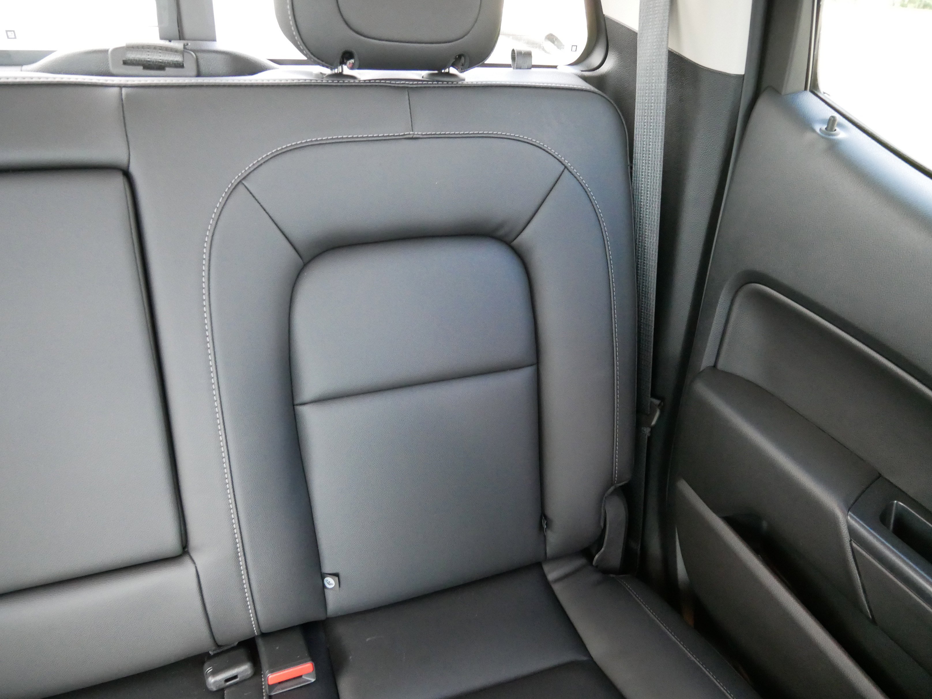 2021 Chevrolet Colorado ZR2 photo 14