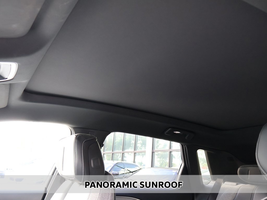 Used 2024 Cadillac LYRIQ Tech with VIN 1GYKPMRL8RZ104456 for sale in Miami, FL