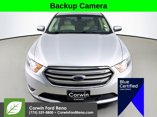2016 Ford Taurus SEL photo 2