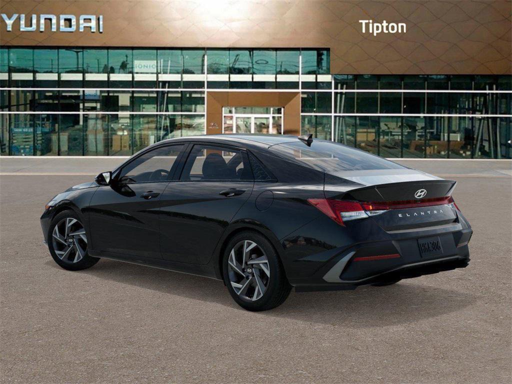2025 Hyundai Elantra SEL Sport photo 4