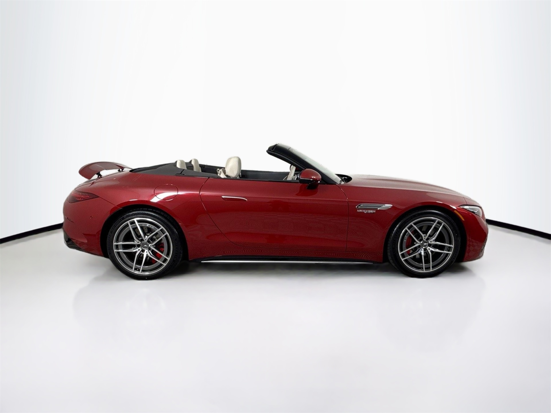 2022 Mercedes Benz SL 55 AMG photo 8
