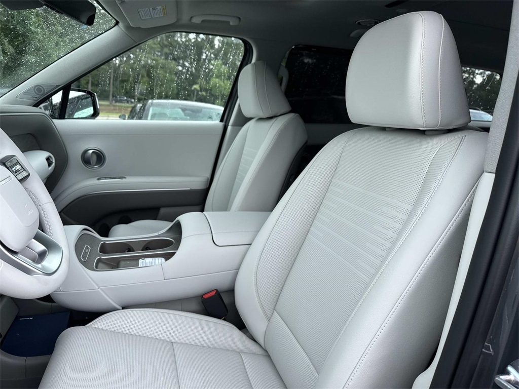 2026 Hyundai Palisade Limited photo 3