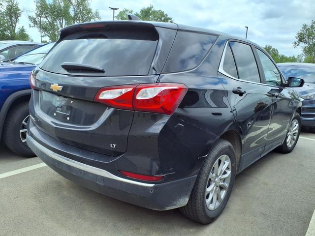 2021 Chevrolet Equinox LT photo 3