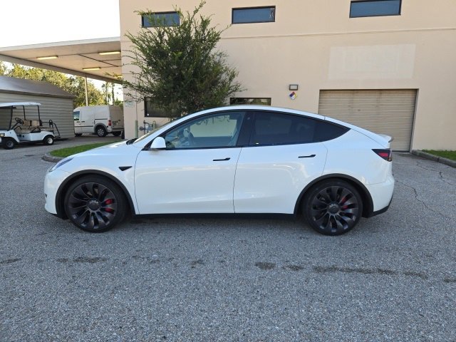 Used 2022 Tesla Model Y Performance with VIN 7SAYGDEF0NF396008 for sale in Sarasota, FL