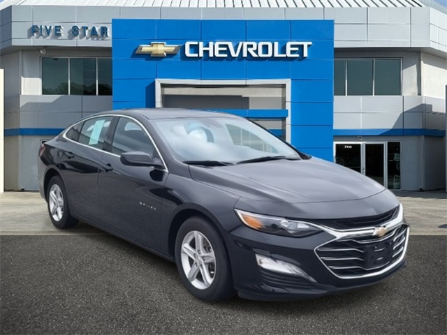 2024 Chevrolet Malibu 1LT's photo