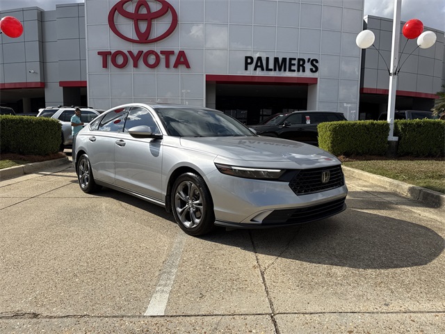 2023 Honda Accord EX's photo