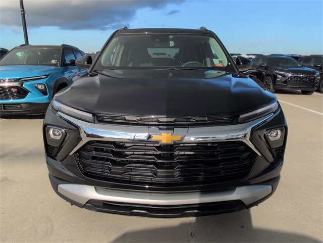 2026 Chevrolet Trailblazer LT photo 3
