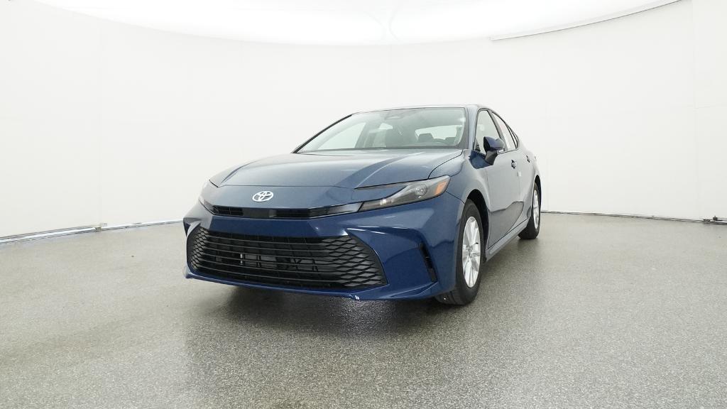 2026 Toyota Camry LE photo 4