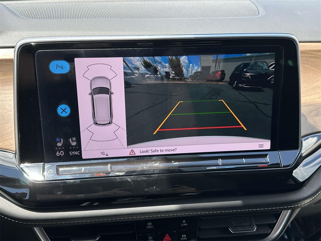 2024 Volkswagen Atlas SE Technology photo 19
