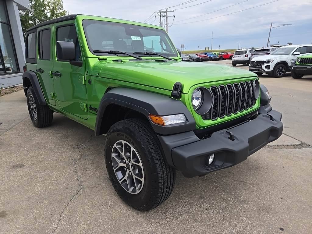 2025 Jeep Wrangler Sport S photo 16