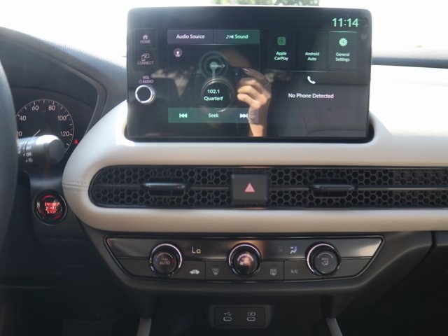 2026 Honda HR-V LX photo 8