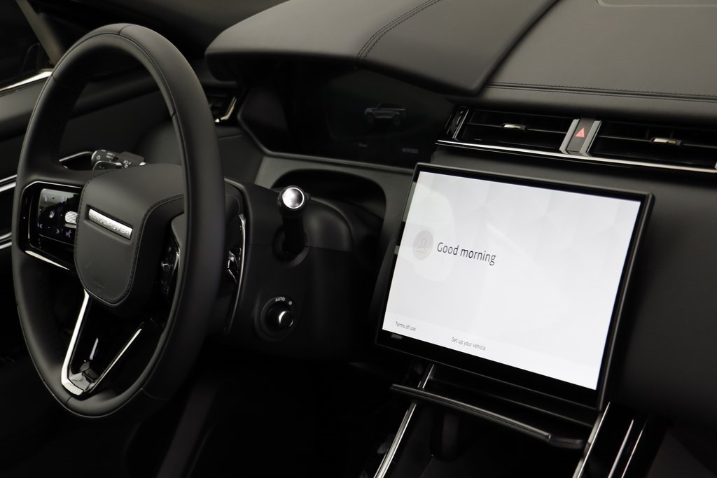 2026 Land Rover Range Rover Velar SE photo 18