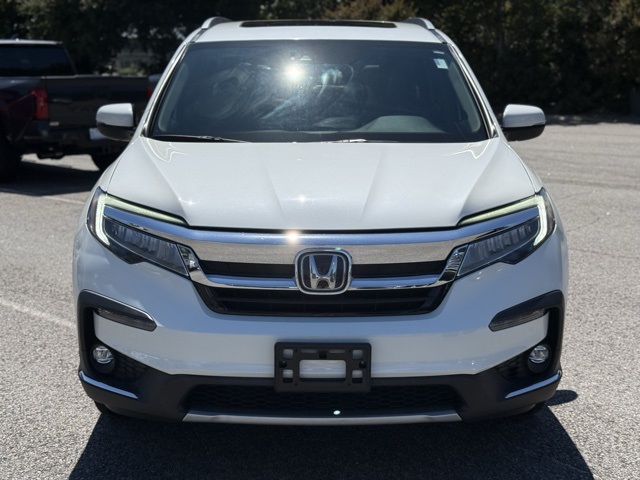 2019 Honda Pilot Elite photo 2