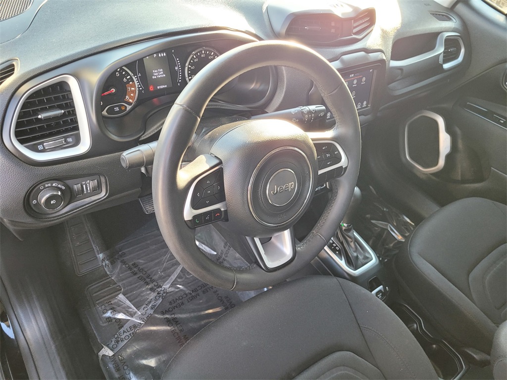 2019 Jeep Renegade Latitude North Edition photo 10