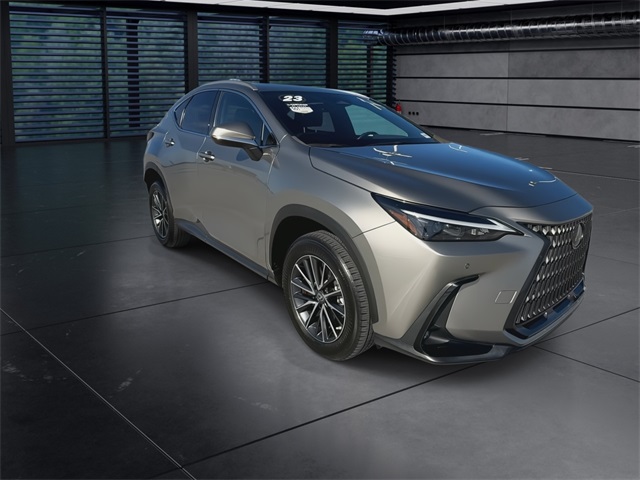 2023 Lexus NX 350 Premium photo 2