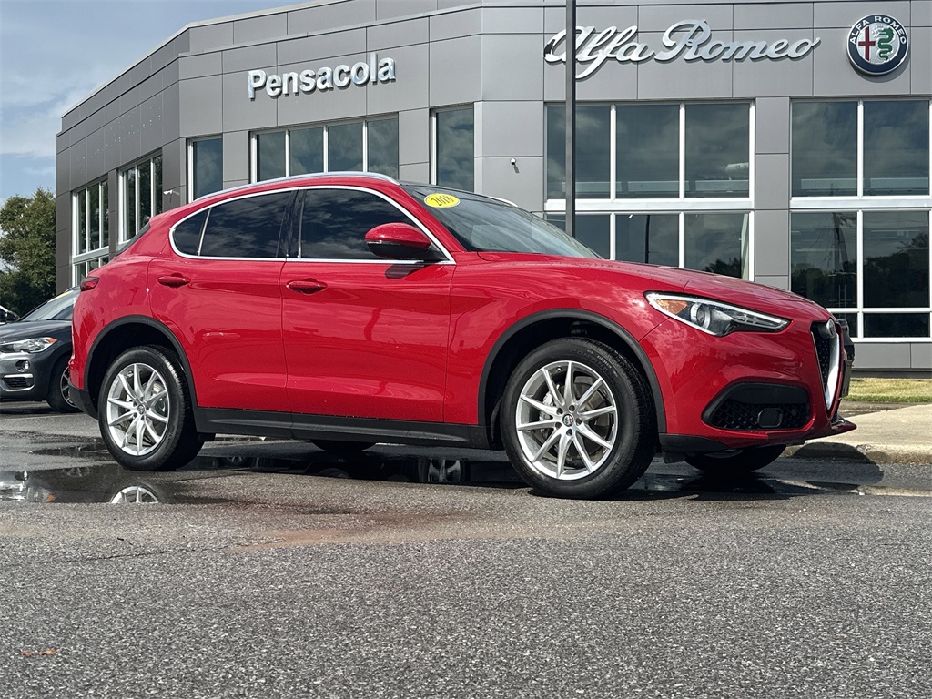 2018 Alfa Romeo Stelvio Ti photo 9