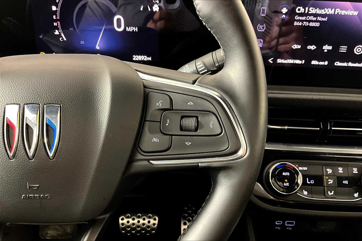 2024 Buick Envista ST photo 21