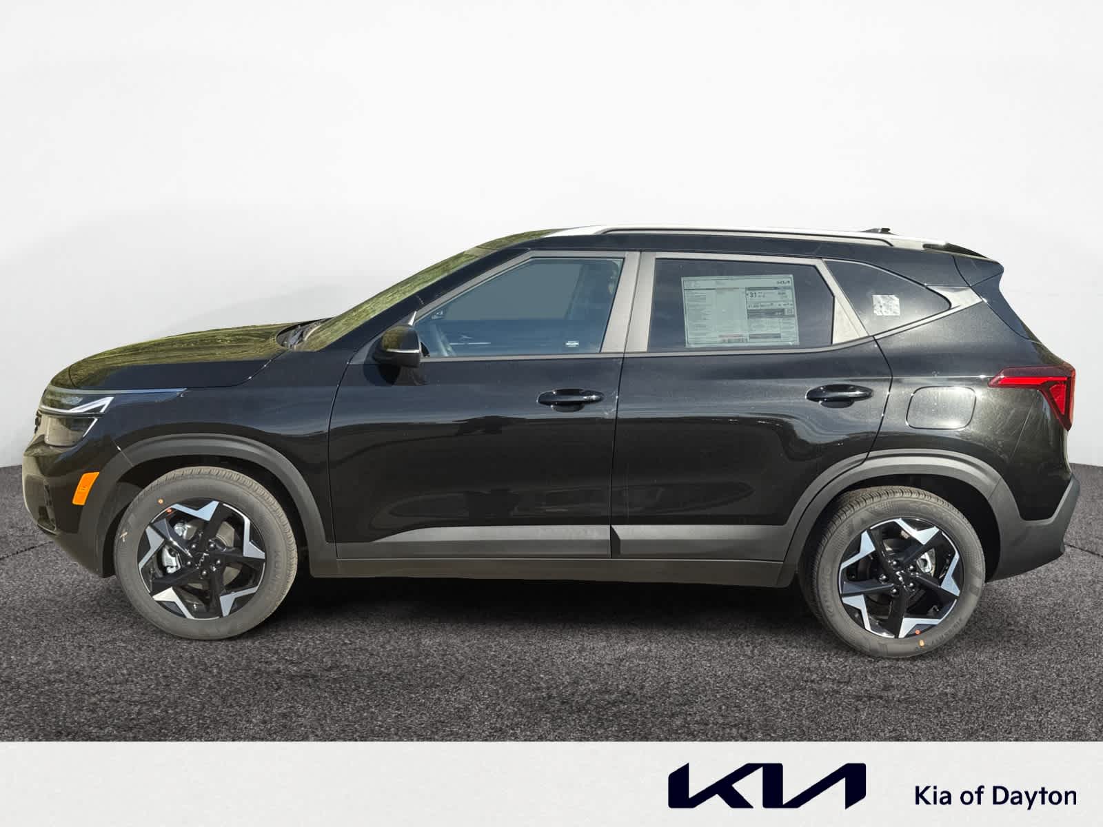 2026 Kia Seltos S photo 2