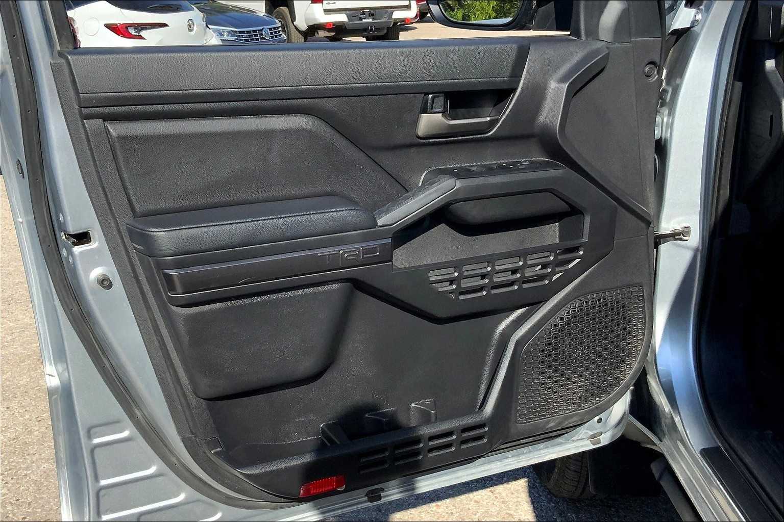 2024 Toyota Tacoma TRD Sport 4x4 photo 20