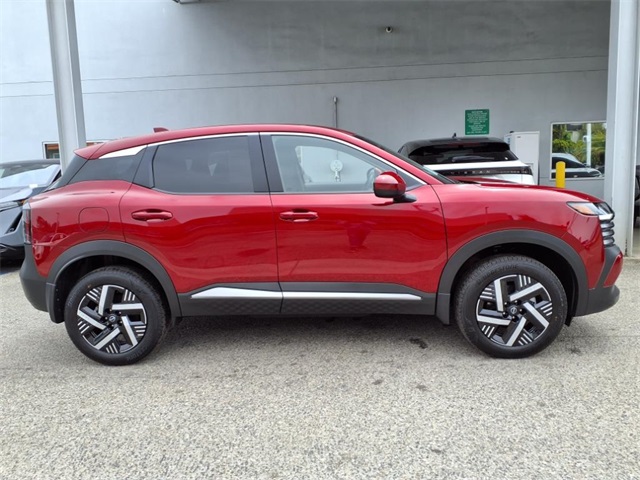 2025 Nissan Kicks SV photo 4