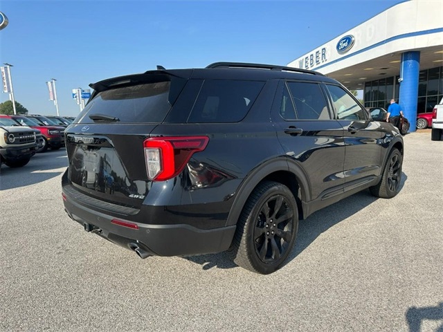 2022 Ford Explorer ST-Line photo 3