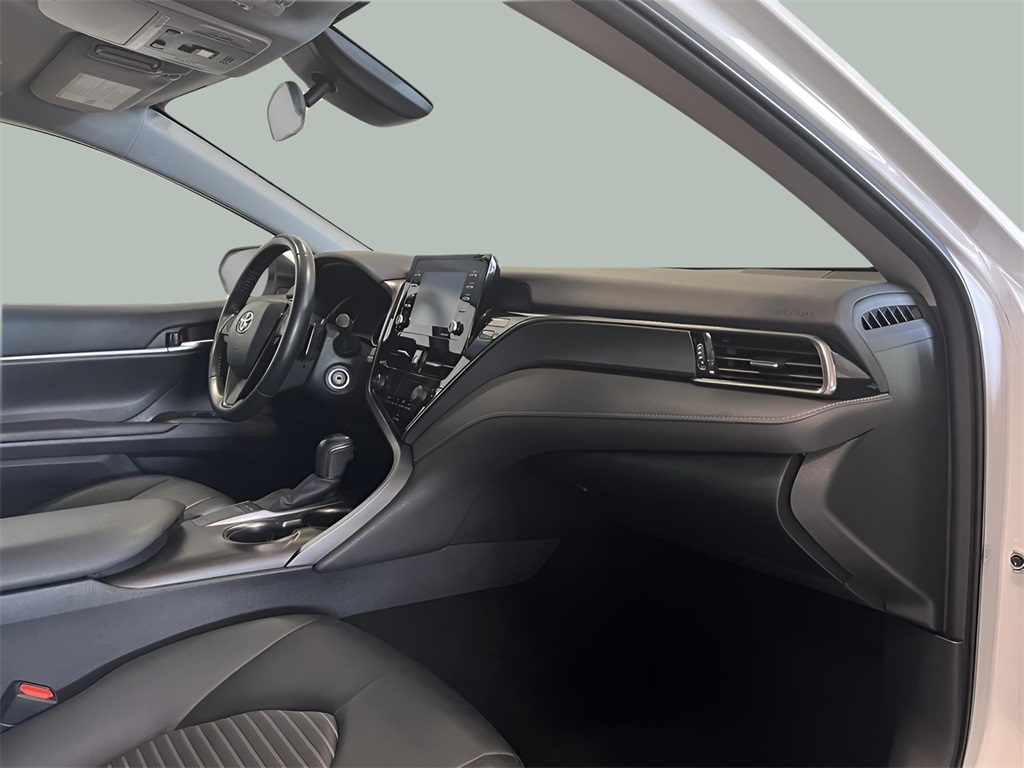2023 Toyota Camry SE photo 23
