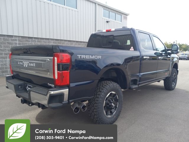 2025 Ford F-350 King Ranch photo 3