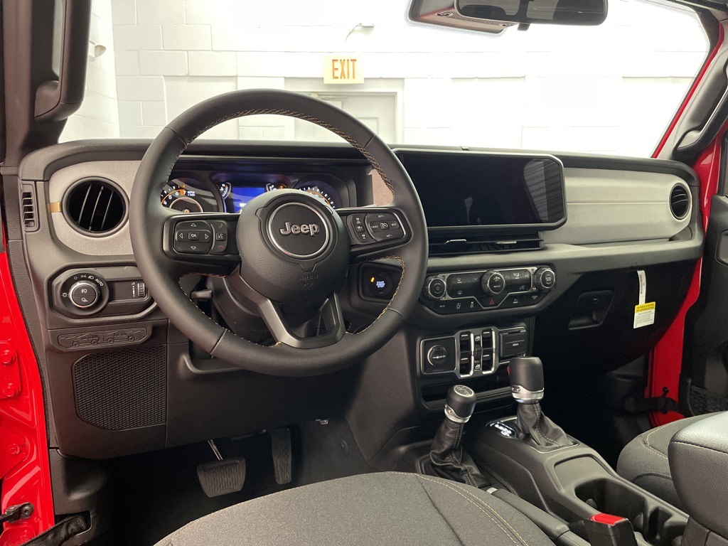 2025 Jeep Gladiator Sport S photo 6