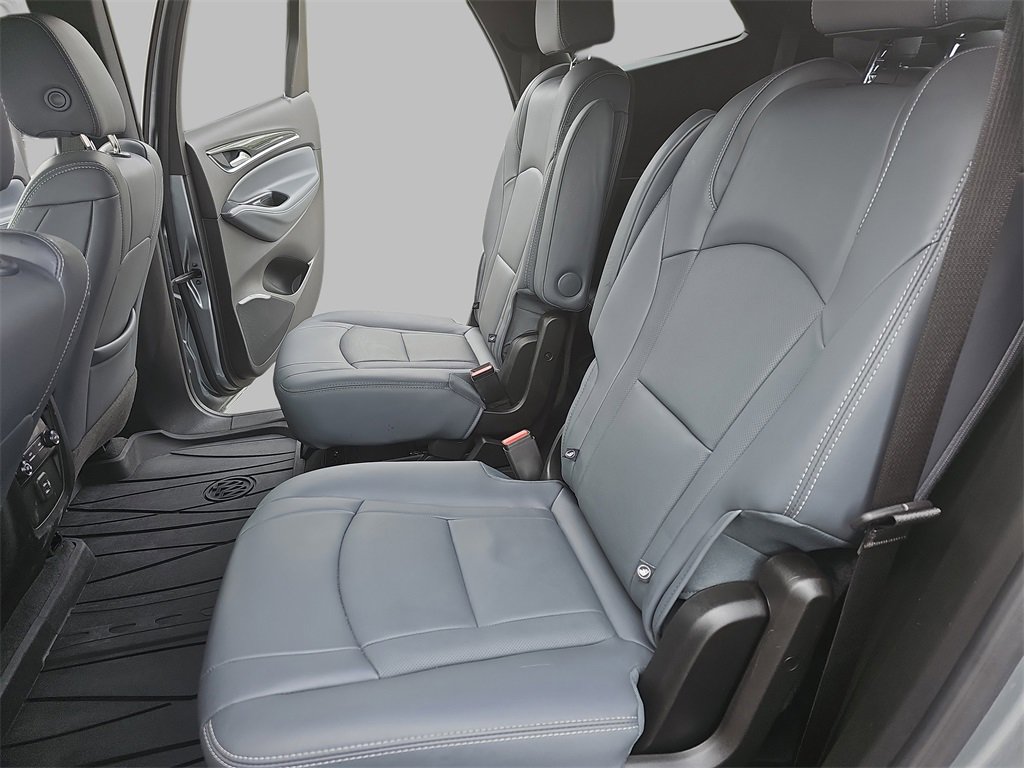 2023 Buick Enclave Essence photo 15