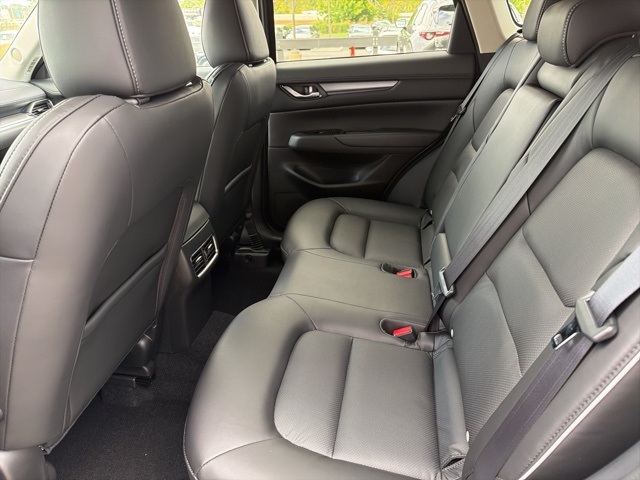 2025 Mazda CX-5 2.5 Select photo 4