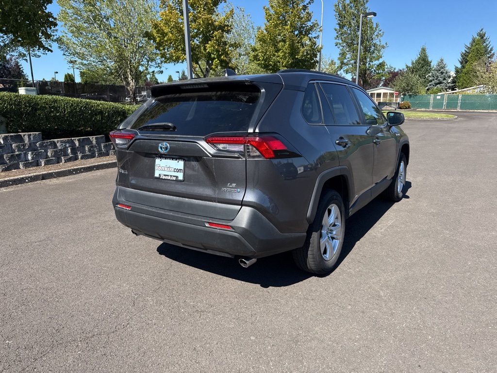 2021 Toyota RAV4 Hybrid LE photo 5