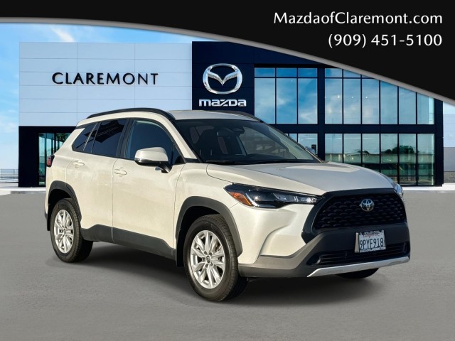 Pre-Owned 2024 Toyota Corolla Cross LE 2WD Sport Utility in