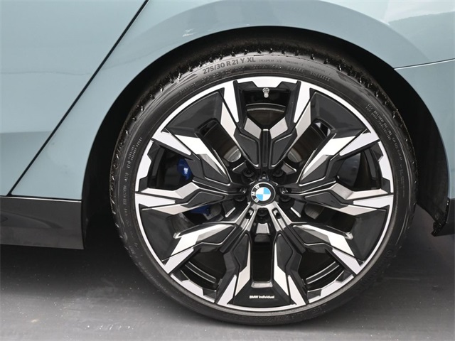 2024 Bmw 530i photo 2