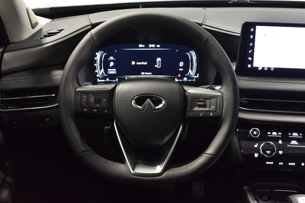 2026 Infiniti QX60 Luxe AWD photo 18