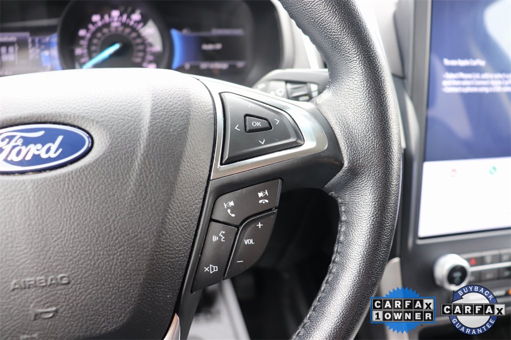 2023 Ford Edge SEL photo 25
