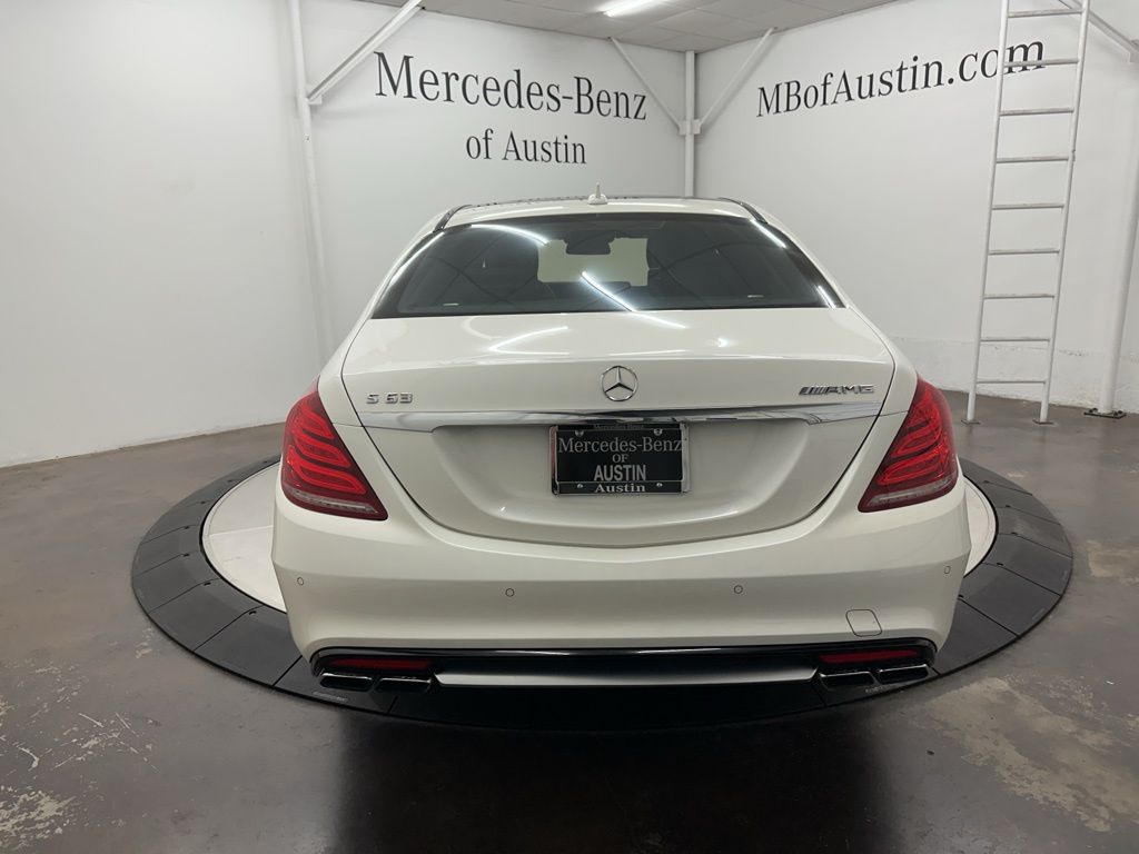 2015 Mercedes Benz S 63 AMG 4MATIC photo 3